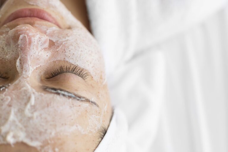 geles exfoliantes piel